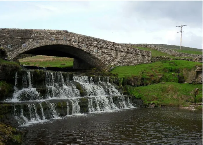 The Garsdale - Goats And Oats At Garsdale Hotel