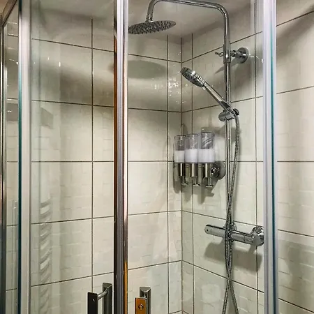 The Garsdale - Goats And Oats At Garsdale 4*