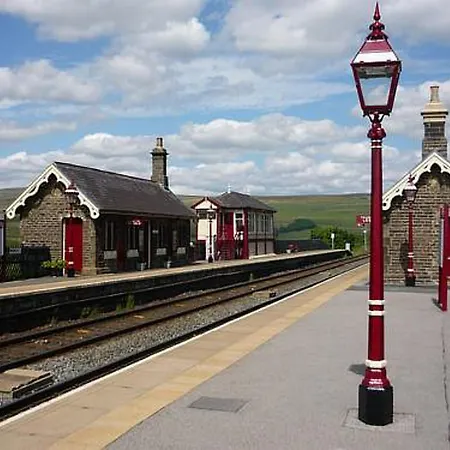 Bed & Breakfast The Garsdale - Goats And Oats At Garsdale Hawes